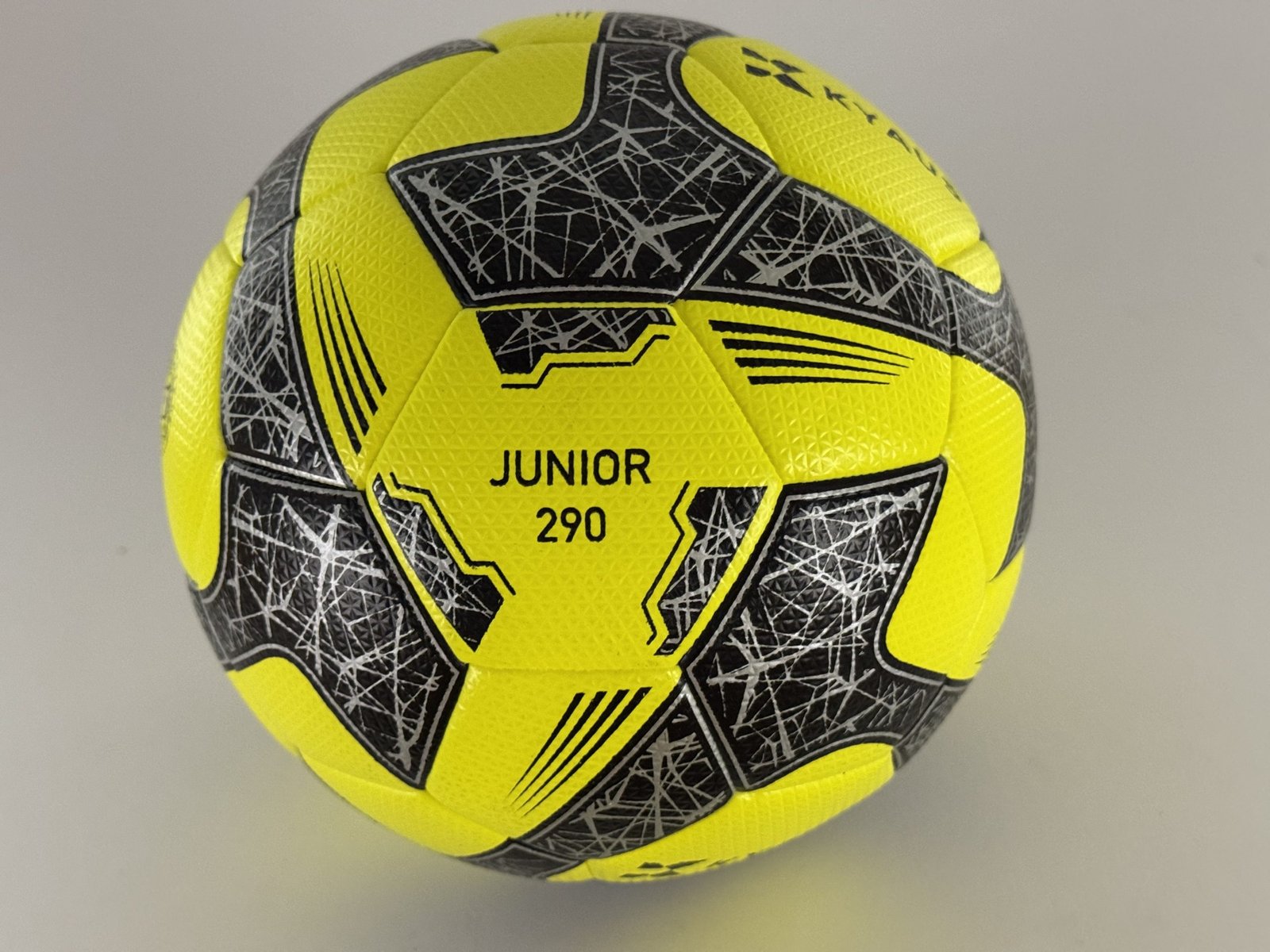 Kyaus Futsal Ball Junior 290g – Size 3 Indoor Ball for Kids Under 10 E/F/G categories - Image 2
